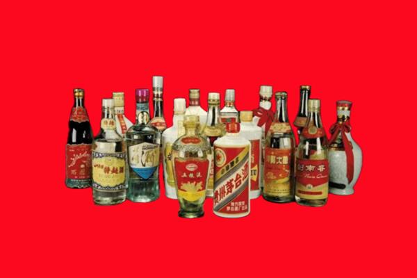 博尔塔拉回收老酒